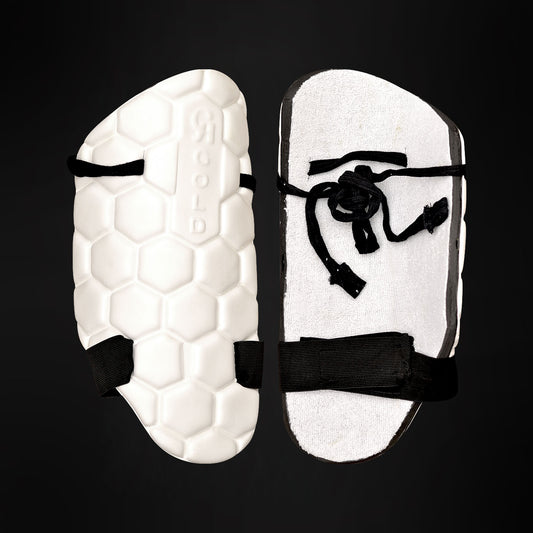 CA GOLD THIGH GUARD