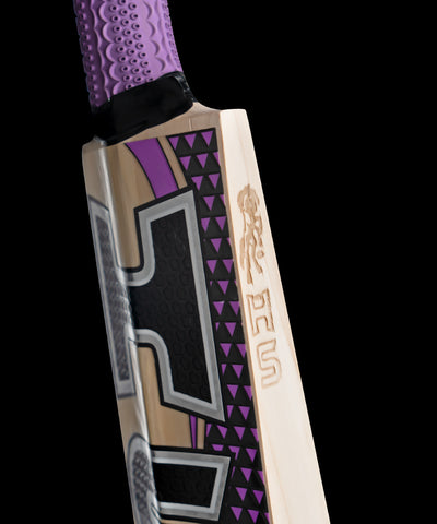 Y10 K ENGLISH WILLOW BAT