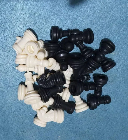 Chess Pieces Set